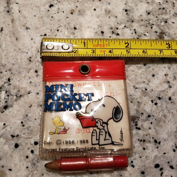 Vintage 1965 Snoopy Mini Pocket Memo. - Picture 3 of 4